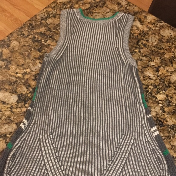 CABI SWEATER 💕SALE - Picture 8 of 8